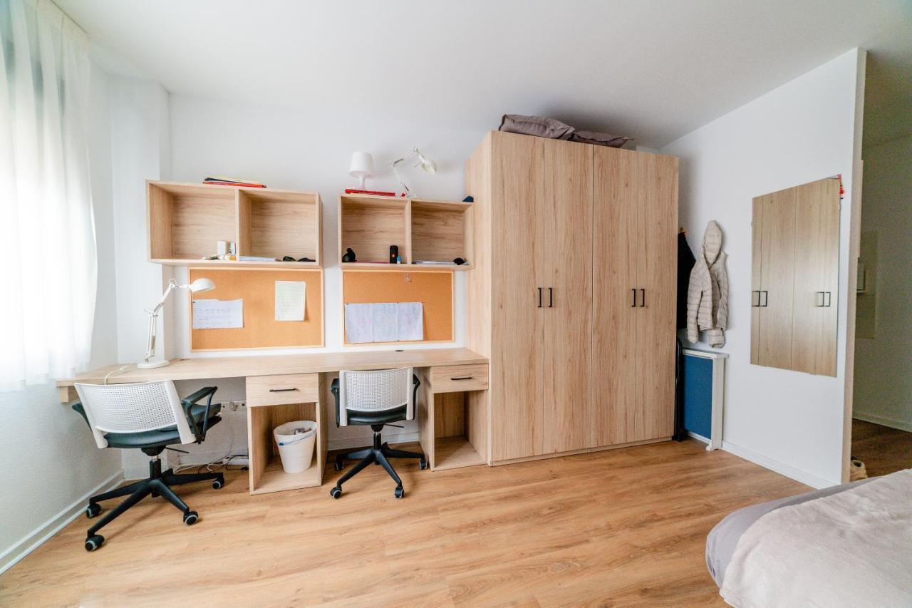 Micampus Logrono Student Residence Exteriér fotografie