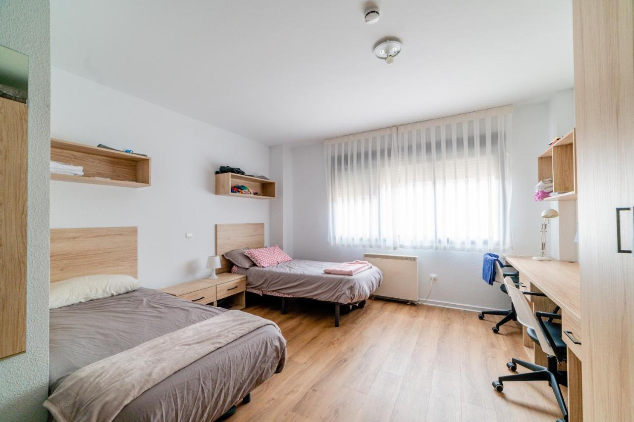 Micampus Logrono Student Residence Exteriér fotografie
