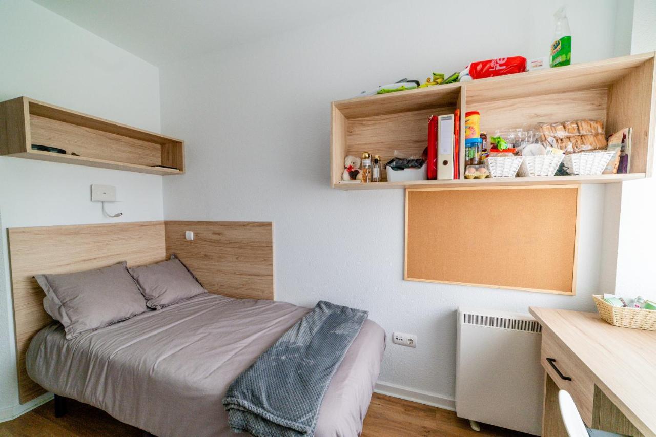 Micampus Logrono Student Residence Exteriér fotografie